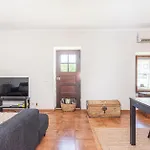 Patio Sant'ana - 2 Bedrooms W/ Exterior Area Вилла