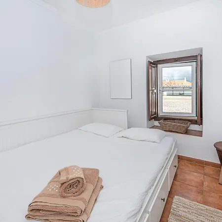 Villa Patio Sant'ana - 2 Bedrooms W/ Exterior Area